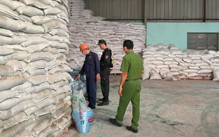 Bắt tạm giam chủ tịch Công ty phân bón Hà Bắc - Ảnh 2.