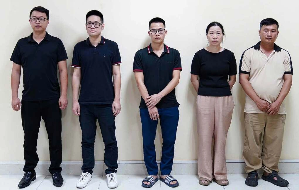 5 bị can trong vụ án. Ảnh: Công an cung cấp