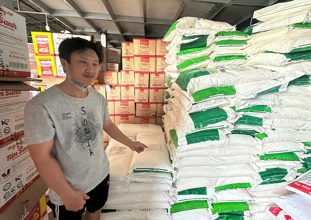 Bột ngọt, hạt nêm giả bị cảnh sát phát hiện. Ảnh: Công an TP HCM