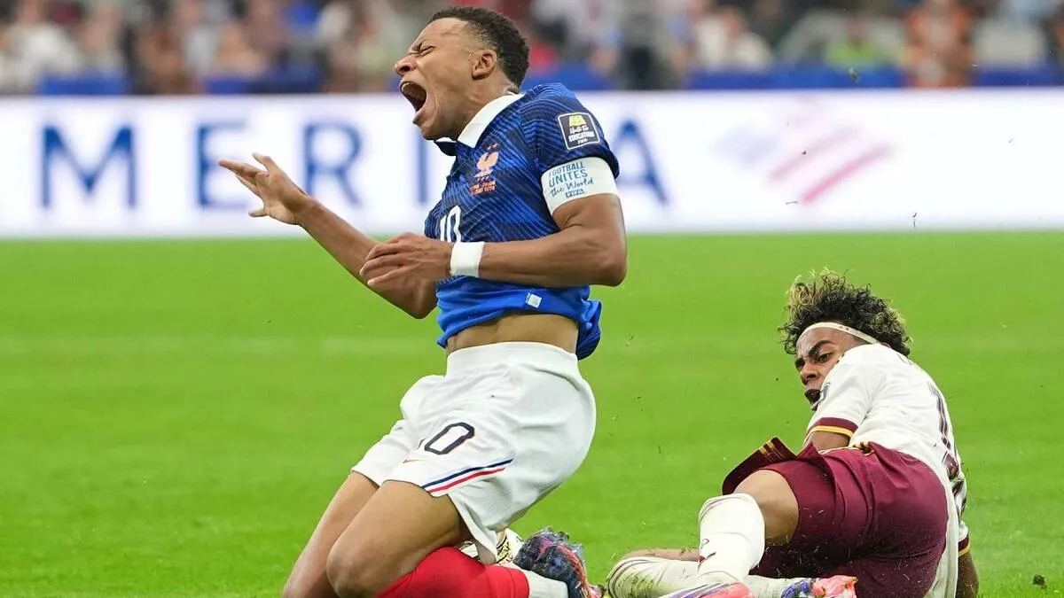 Yamal là tiền đạo bị thổi phạt nhiều nhất World Cup 2026