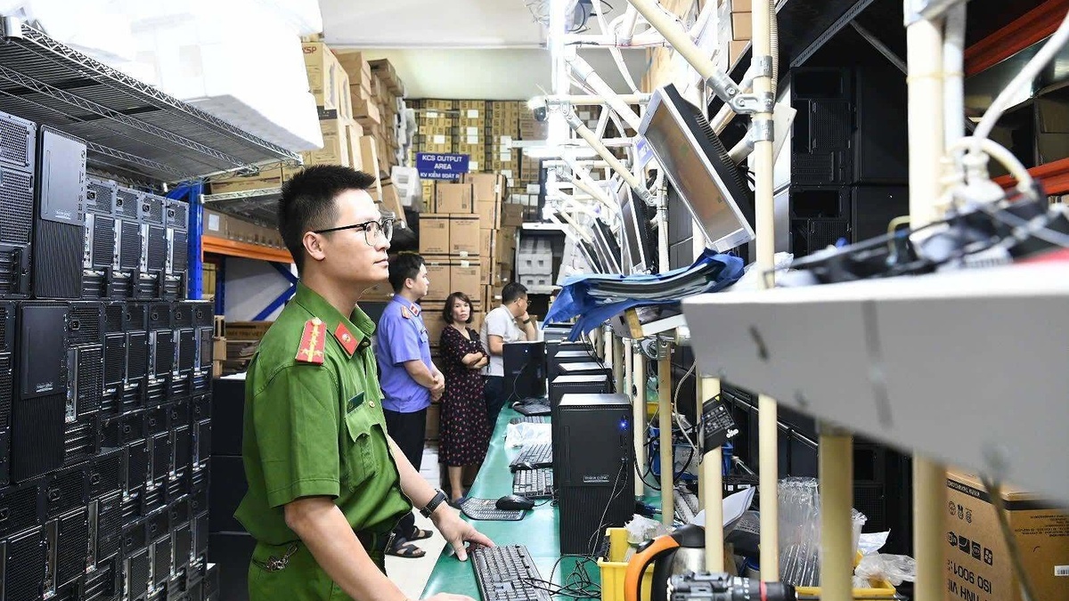 Bốn giám đốc bị khởi tố trong vụ cài trái phép phần mềm trên máy tính