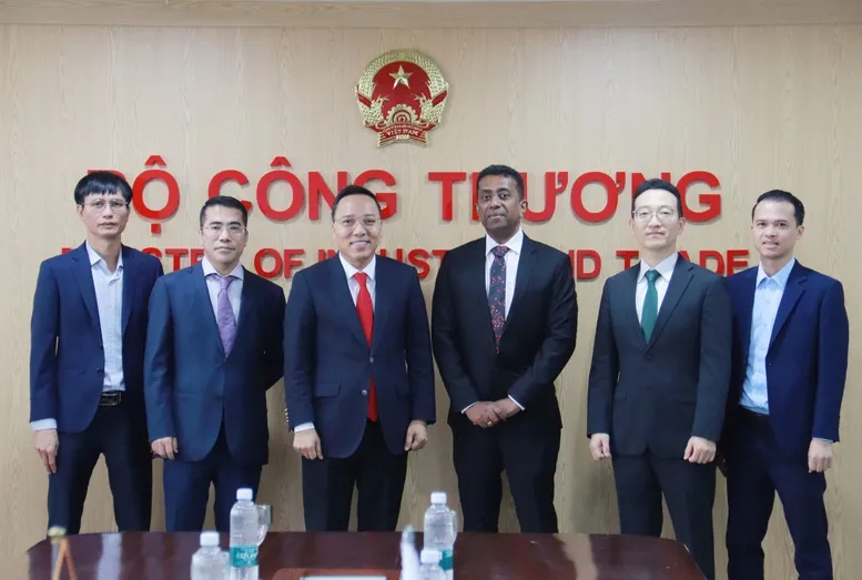 Việt Nam trở thành thành viên của Cơ quan Năng lượng Tái tạo quốc tế- Ảnh 1.