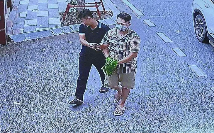 - Ảnh 2.
