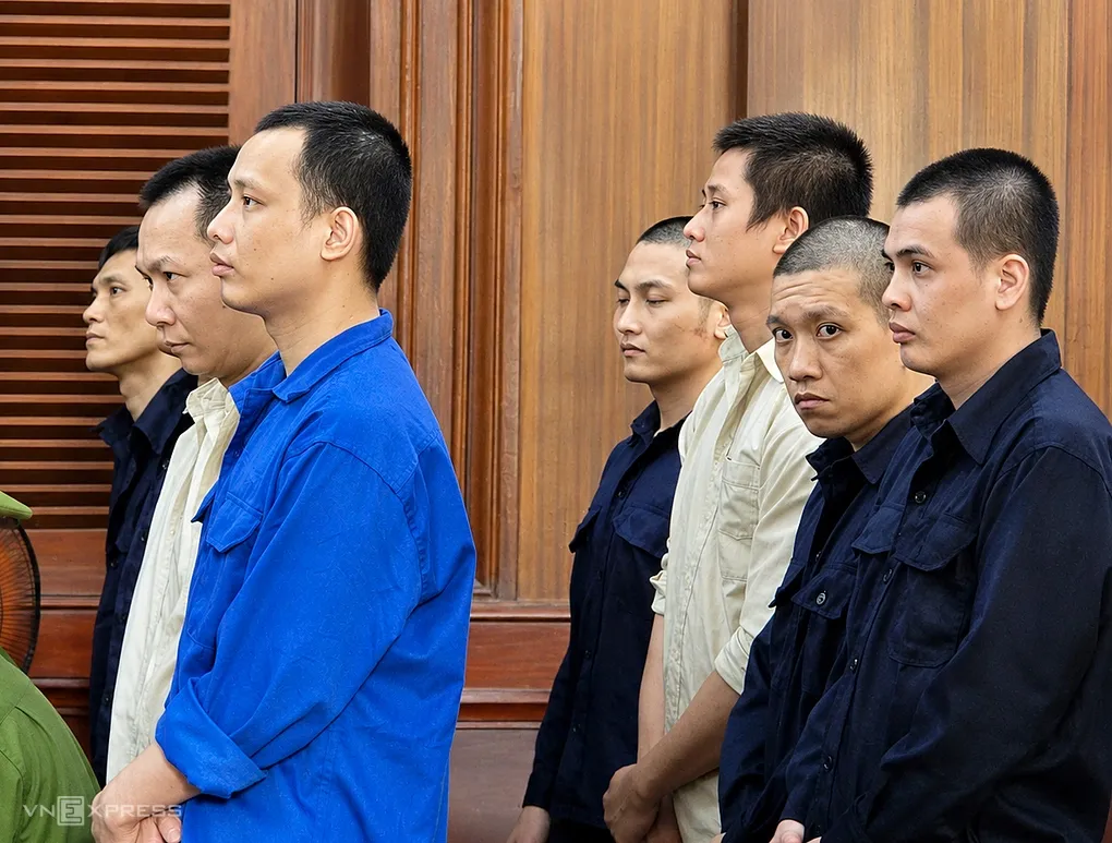 Các bị cáo trong đường dây ma tuý bị xét xử tại tòa hôm nay. Ảnh: Bình Nguyên