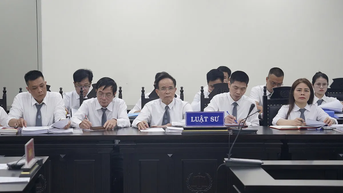 Luật sư: Hải quan nhận 1,5 tỷ đồng 'là sai nhưng không phạm pháp'