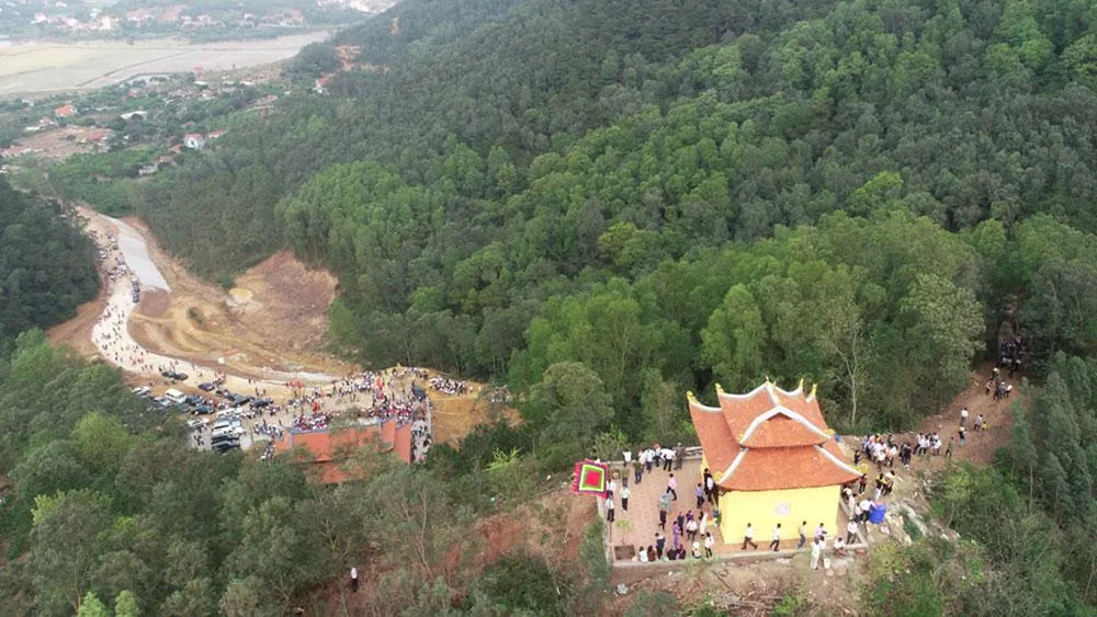 Đền Thần Nông, xã Cẩm Lý (Lục Nam).