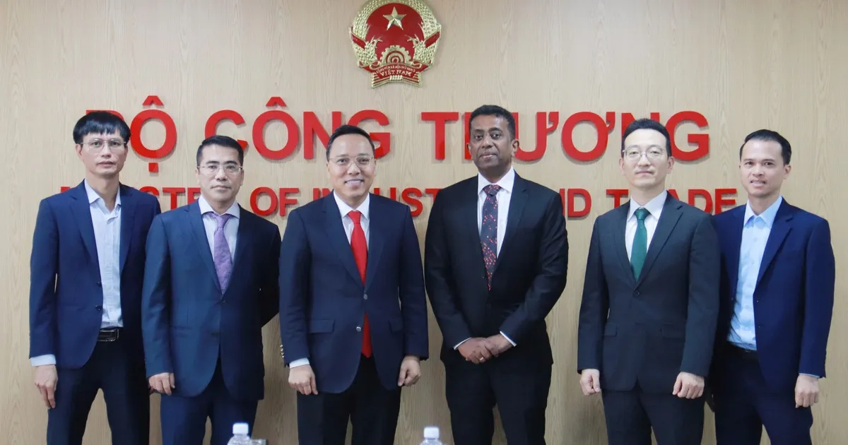 Việt Nam trở thành thành viên của Cơ quan Năng lượng Tái tạo quốc tế
