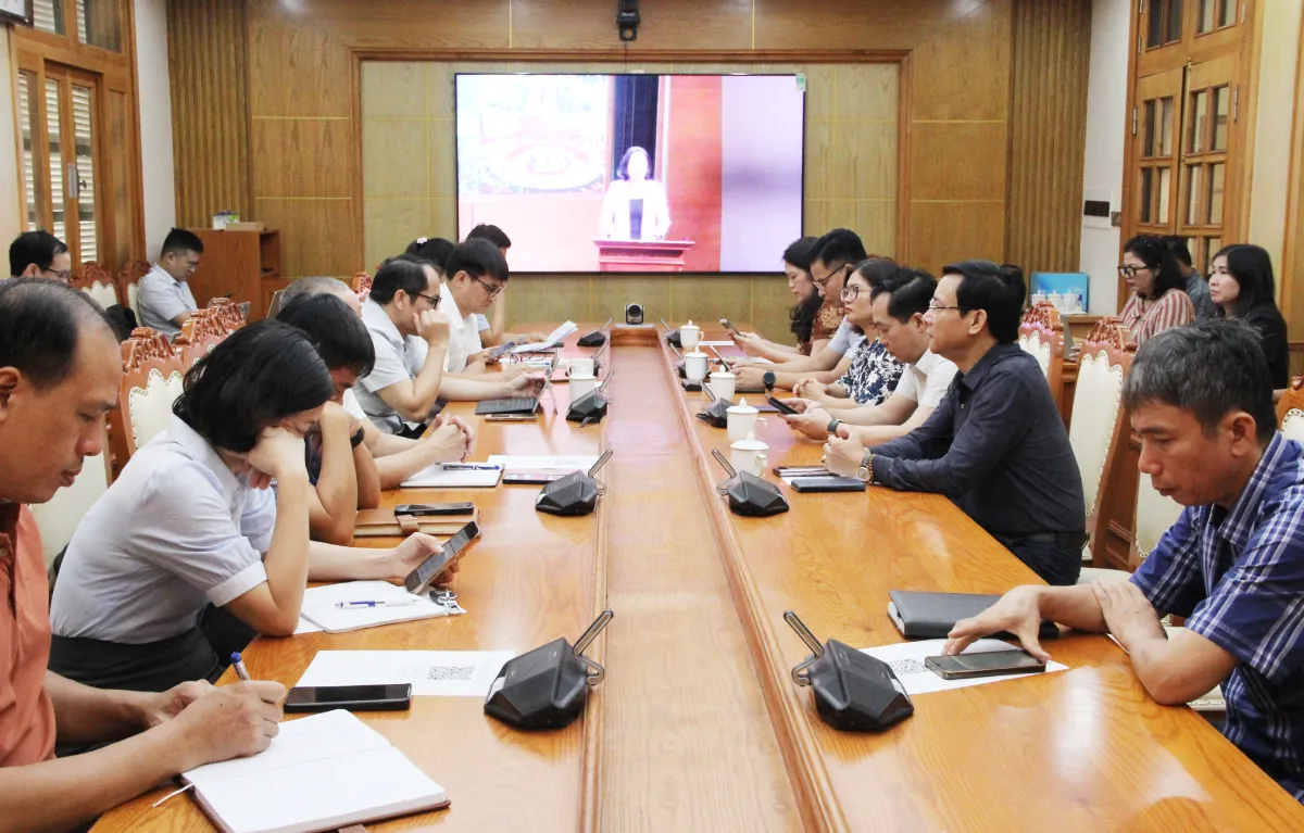 Hội nghị trực tuyến tập huấn thực hiện Chương trình mục tiêu quốc gia về phát triển văn hóa giai đoạn 2025 - 2035