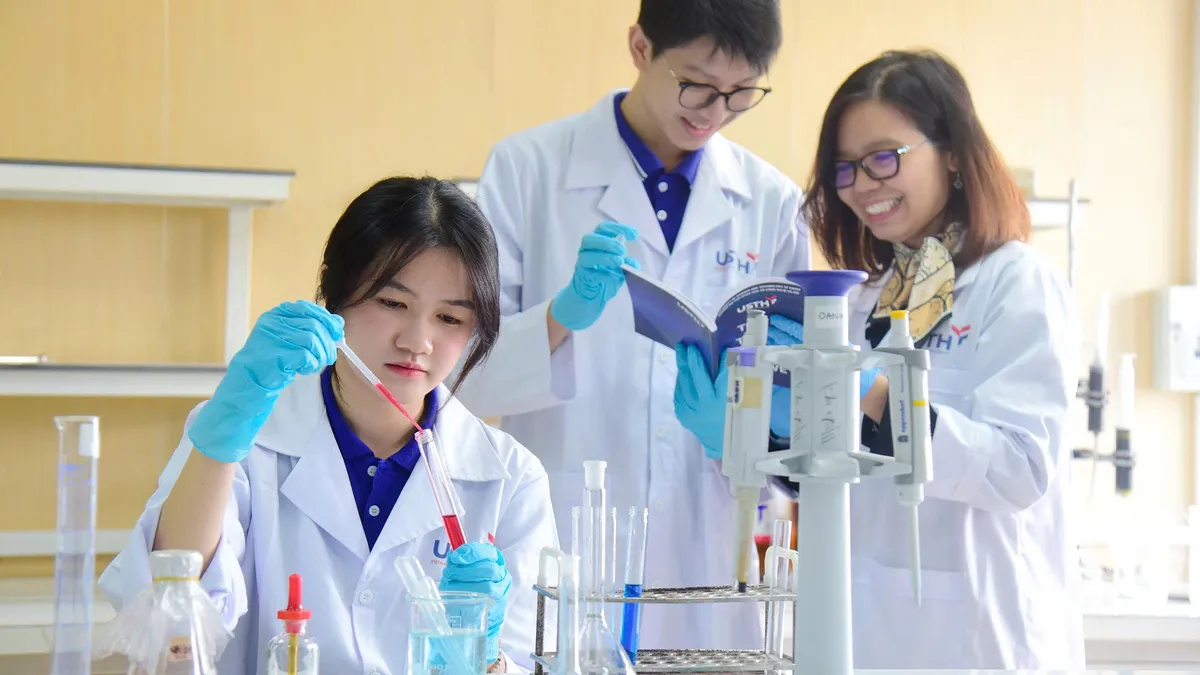 Điểm chuẩn Đại học Khoa học và Công nghệ Hà Nội tăng