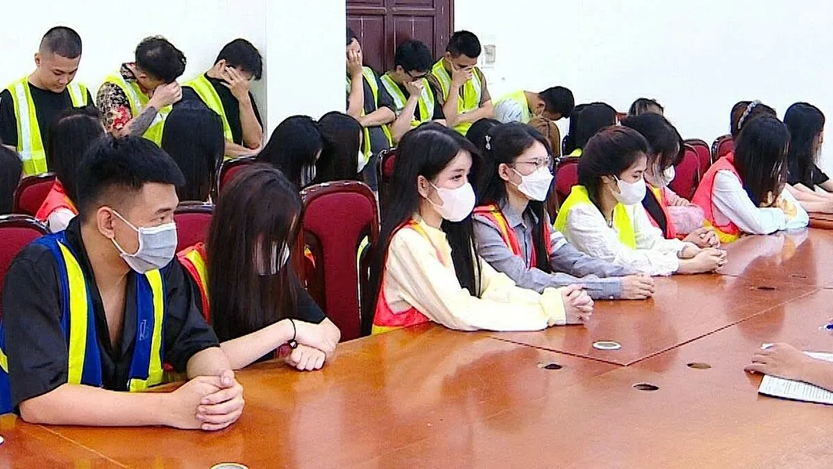47 người bị bắt trong đường dây 'Pod chill' giao dịch 100 tỷ đồng