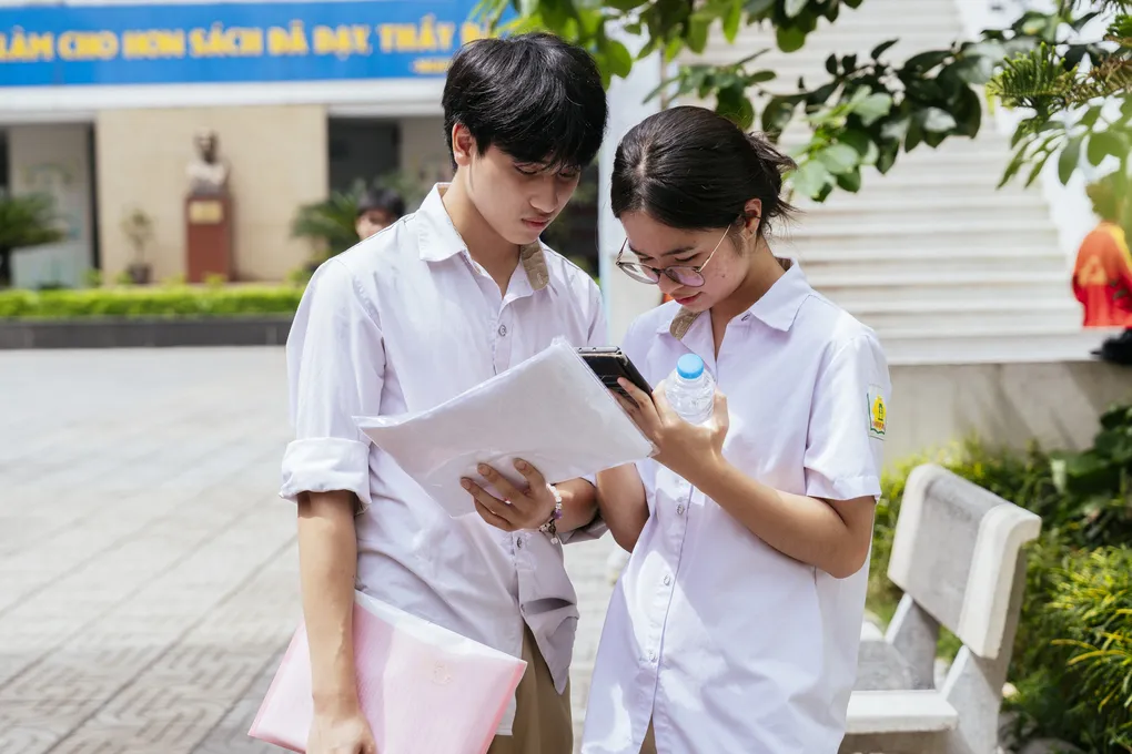 Học sinh Hà Nội thi tốt nghiệp THPT 2026. Ảnh: Tùng Đinh