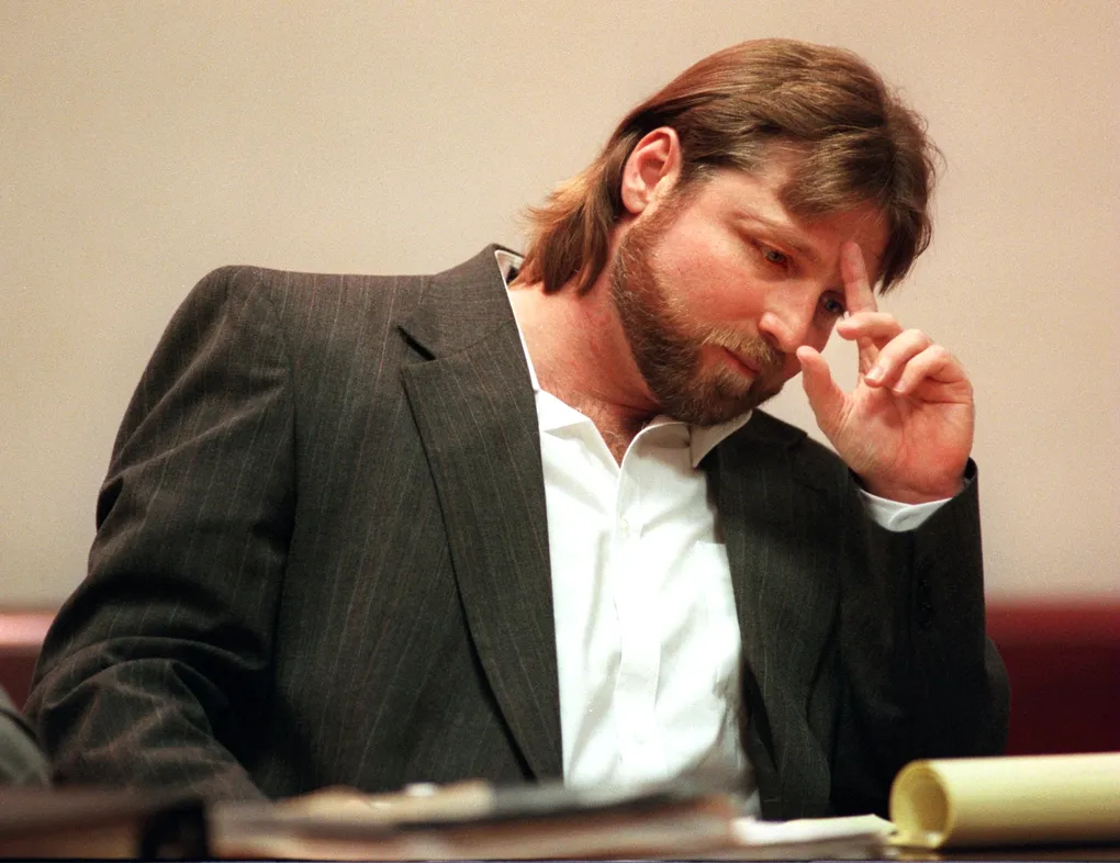 Glen Rogers trong phiên điều trần năm 1997. Ảnh: Tampa Bay Times