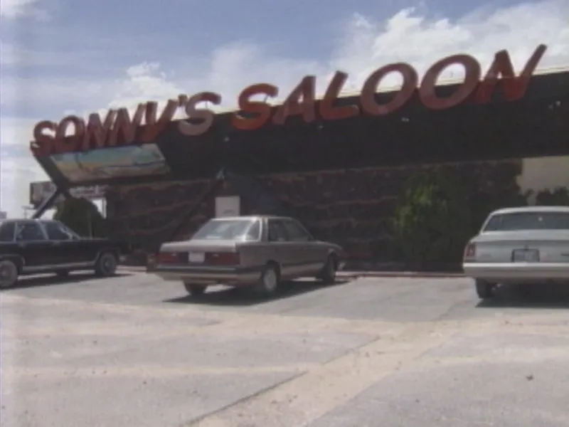 Điểm giao tiền chuộc là bãi đỗ xe gần quán bar Sonnys Saloon. Ảnh: News3lv