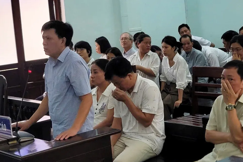 Các bị cáo tại phiên tòa. Ảnh: Vạn An