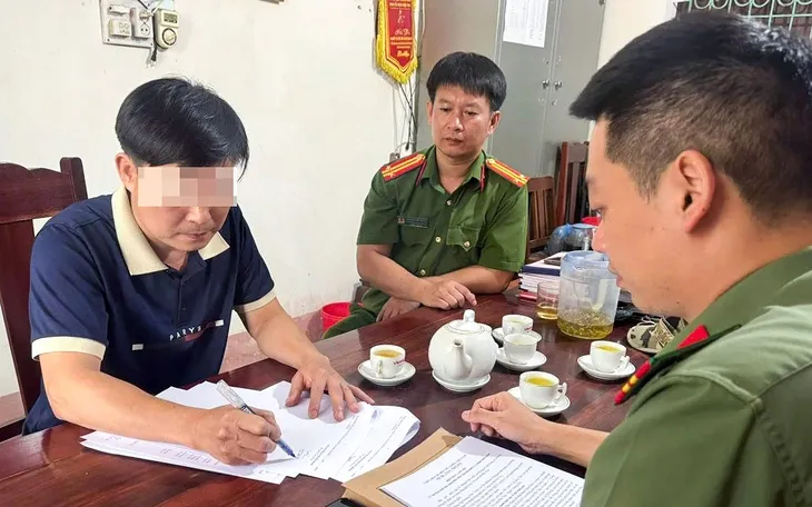 Phạt 5 triệu đồng một phụ nữ đăng thông tin sai sự thật về vụ án giết người - Ảnh 2.