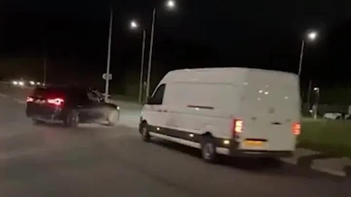 Cầu thủ bị 4 năm tù sau nhiều clip khoe cảnh lái xe 300 km/h