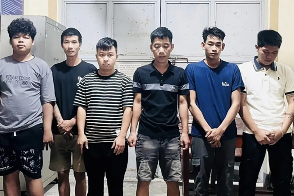 Một số nghi phạm tại cơ quan điều tra. Ảnh: Báo Hà Tĩnh