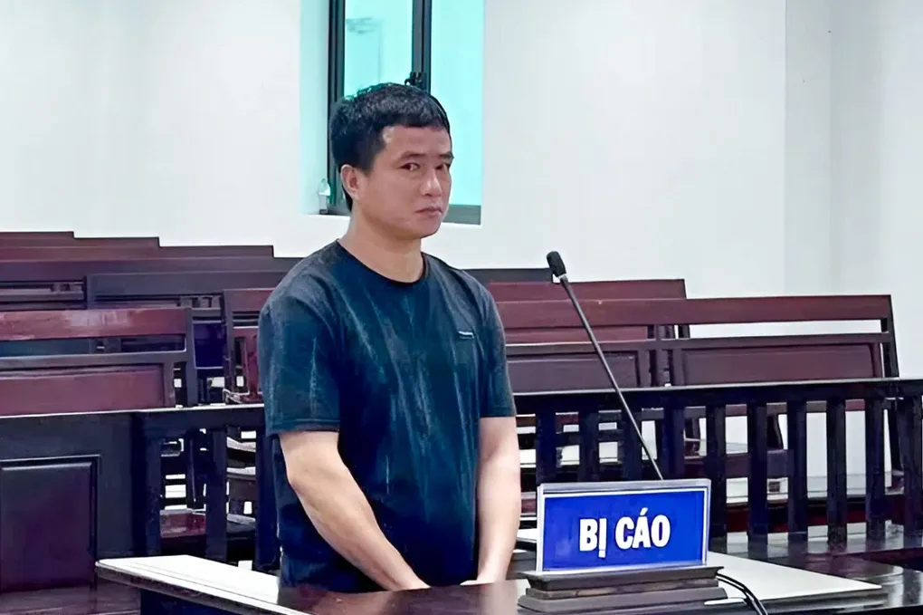 Bị cáo Vũ tại tòa, sáng 14/8. Ảnh: Hùng Lê