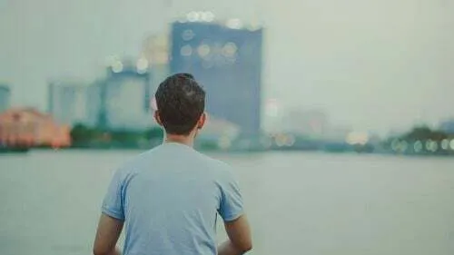 Cha bệnh không chăm, tôi có được hưởng thừa kế?