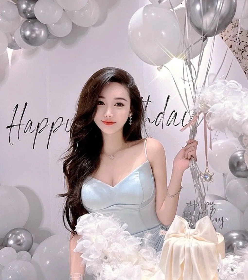 Athena Liya (Khổng Lệ Mai). Ảnh: Weibo