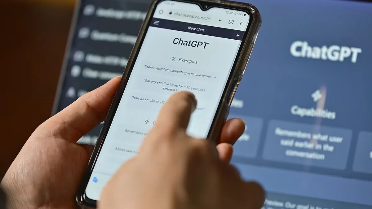 ChatGPT 'mách' FBI việc người dùng tâm sự kế hoạch giết bạn gái