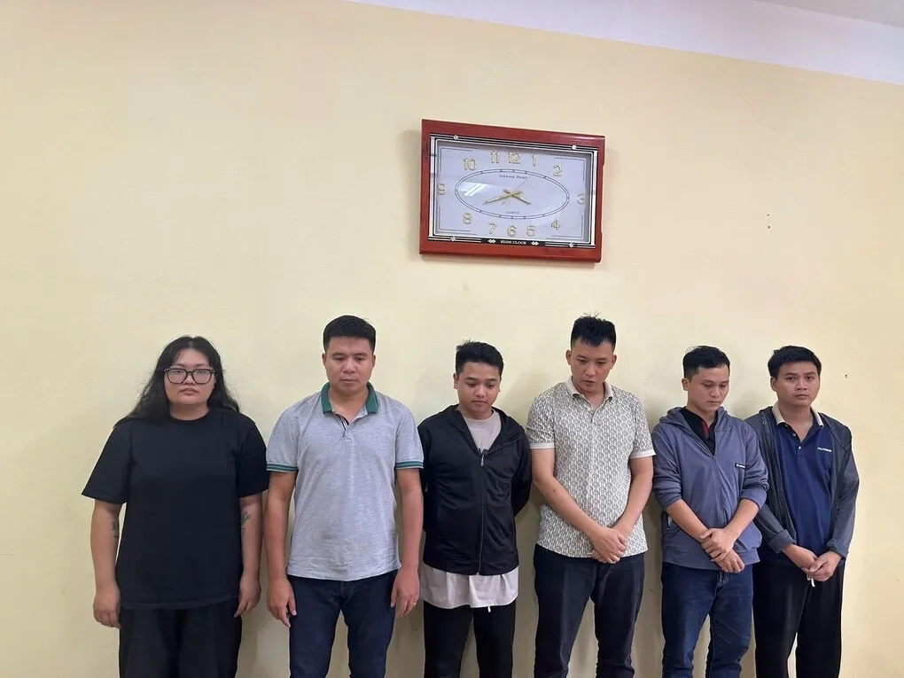 Nhóm người trong đường dây đánh bạc, rửa tiền. Ảnh: Công an cung cấp