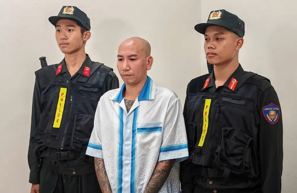 Phú Lê bị bắt. Ảnh: Công an cung cấp