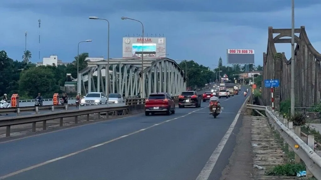 Cầu bắc qua sông Sêrêpôk nối hai tỉnh Lâm Đồng và Đắk Lăk. Ảnh: Công an Cư Jút