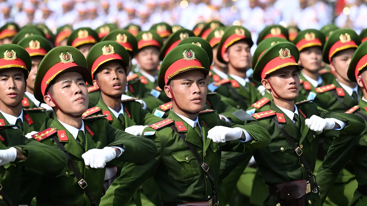 Đề xuất chính sách nghỉ dưỡng, chữa bệnh, chế độ cho công an nghỉ hưu