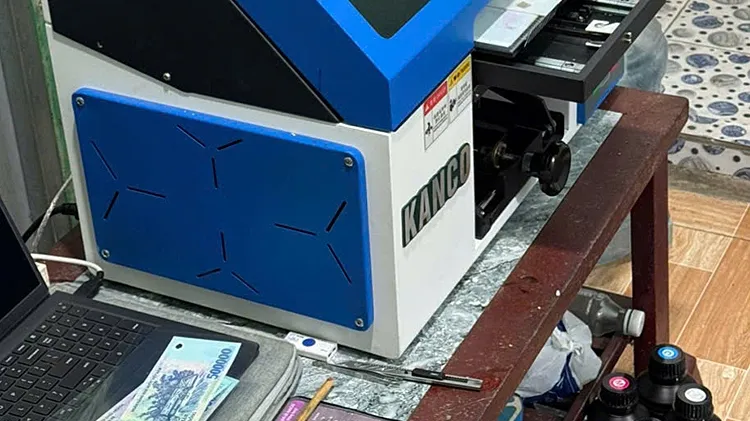 Lộ tẩy đường dây sản xuất tiền giả khi dùng tờ 500.000 đồng ở quán nước