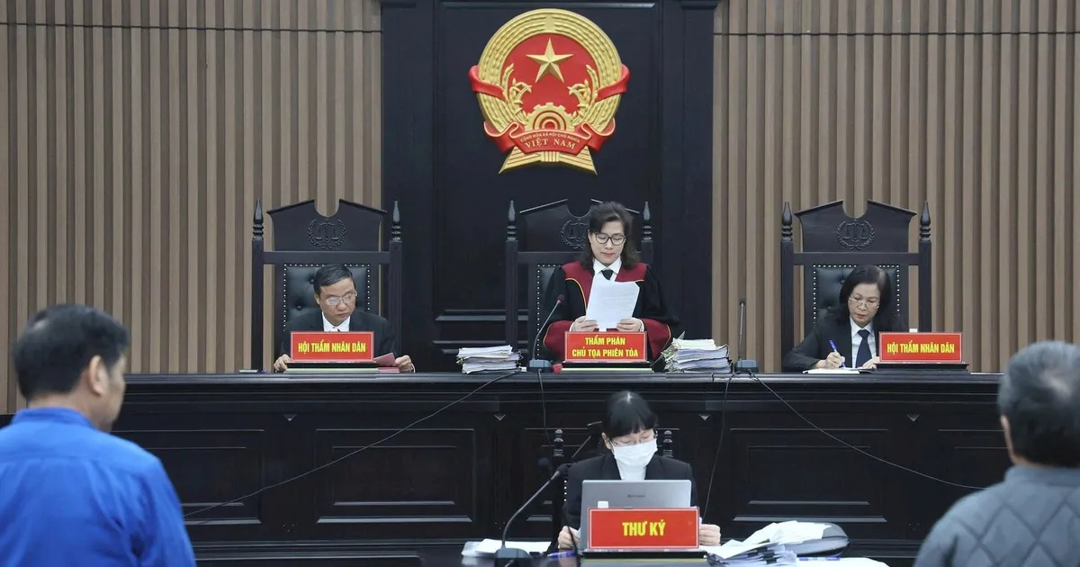 Cựu Tổng giám đốc, Chủ tịch HĐTV Vicem bị Tòa tuyên án lần lượt 15 năm và 13 năm tù