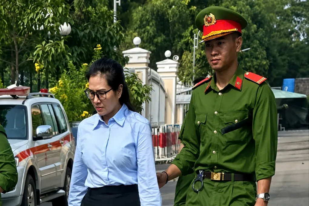 Bà Lê Thúy Hằng trong lần ra tòa phúc thẩm hồi tháng 6. Ảnh: Hải Duyên