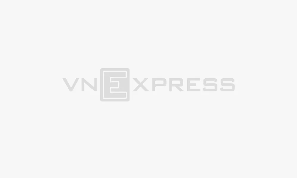 Hơn 3.600 món hàng hiệu giả trong cửa hàng nhờ người Việt đứng tên