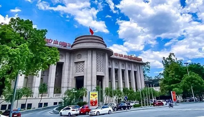 NHNN siết kỷ luật thị trường tiền tệ, yêu cầu giảm lãi suất- Ảnh 1.