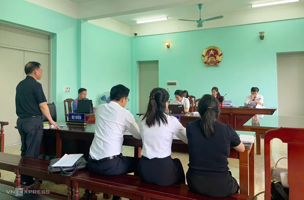 Phiên tòa tại TAND khu vực 2 - Hà Nội. Ảnh: Phạm Dự