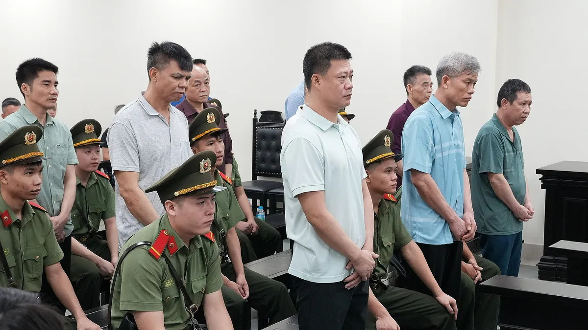 Cựu phó Bí thư Tỉnh đoàn Yên Bái bị đề nghị hơn 17 năm tù sau khi 'được tuyên vô tội'