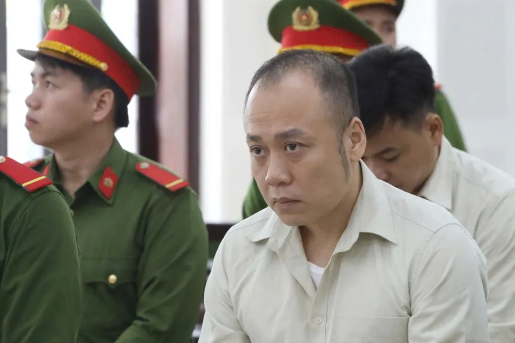 Nguyễn Quang Hoàng tại phiên tòa sáng 24/9. Ảnh: Tiểu Đạt