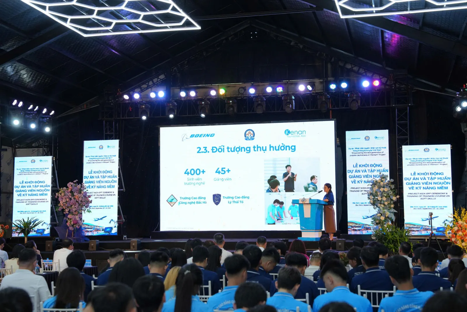 Boeing tài trợ đào tạo kỹ năng hàng không cho sinh viên trường nghề Việt Nam - Ảnh 2.