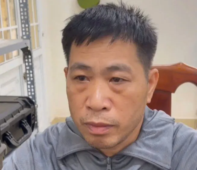 Bắt người chém trọng thương người khác sau 21 năm lẩn trốn - Ảnh 1.