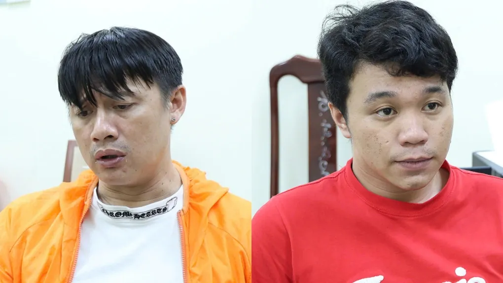 Mai Hoàng Trọng (phải), Nguyễn Thanh Dũng tại cơ quan điều tra. Ảnh: Tiến Tầm