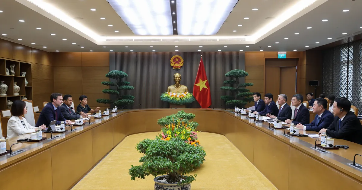 Thủ tướng tiếp Trưởng đại diện của IMF: Không nhiều nước có thể tiến hành những cải cách như Việt Nam