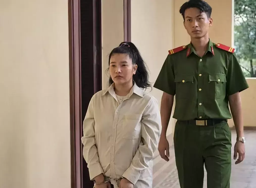 Bị cáo Nguyễn Giang Vũ Vi trong lần ra tòa hồi tháng 3. Ảnh: Bình Nguyên