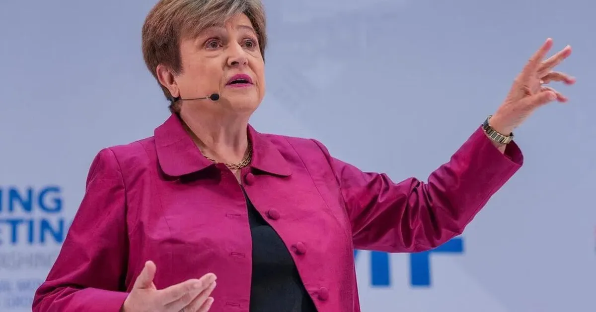 IMF cân nhắc hạ dự báo tăng trưởng toàn cầu do xung đột Trung Đông