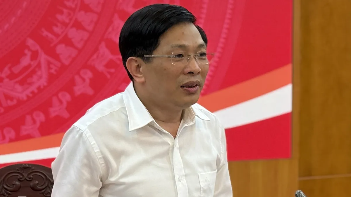 Vụ án liên quan Thứ trưởng Y tế Trần Văn Thuấn vào diện 'theo dõi'