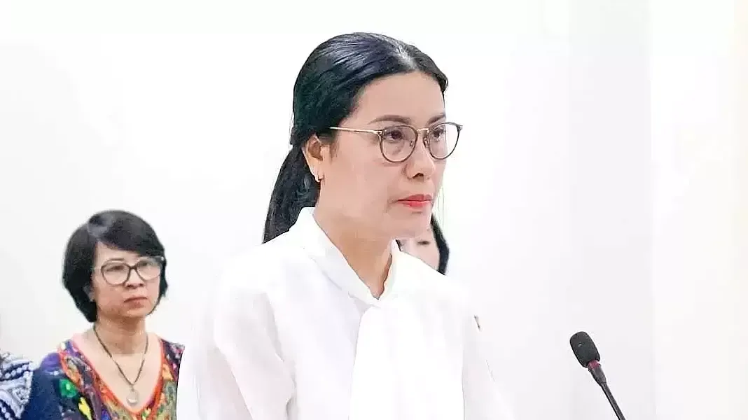 Cựu hiệu trưởng có 8 luật sư bào chữa khi kháng cáo vụ 'thu sai tiền dạy thêm'