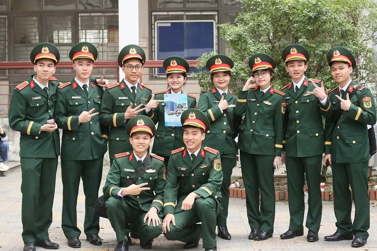 Thêm nhiều trường đại học công bố điểm sàn năm 2026- Ảnh 1.