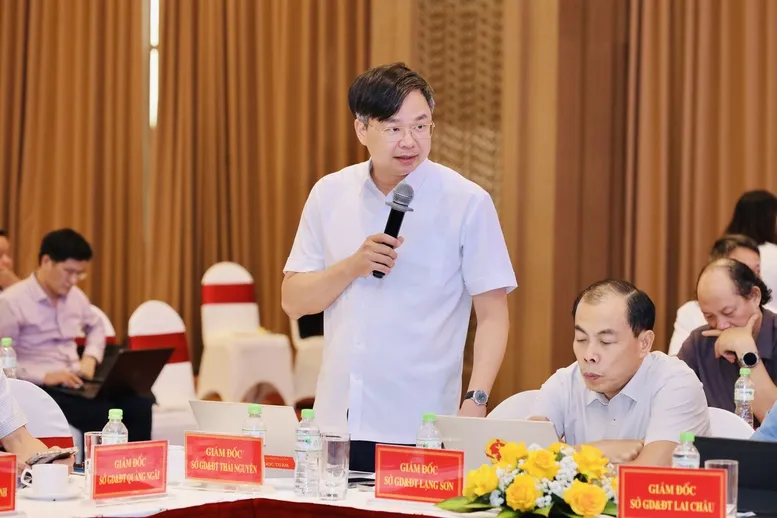 Sáp nhập trường vùng dân tộc, miền núi: Không thể áp mô hình của trường đại trà- Ảnh 1.