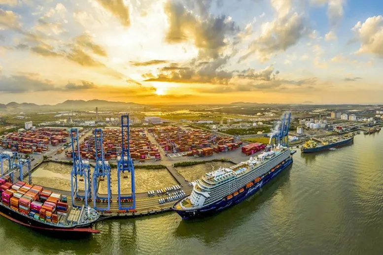 Phát triển TPHCM trở thành trung tâm logistics của khu vực và quốc tế- Ảnh 1.