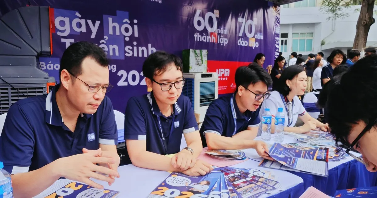 Thêm nhiều trường đại học công bố điểm sàn năm 2026
