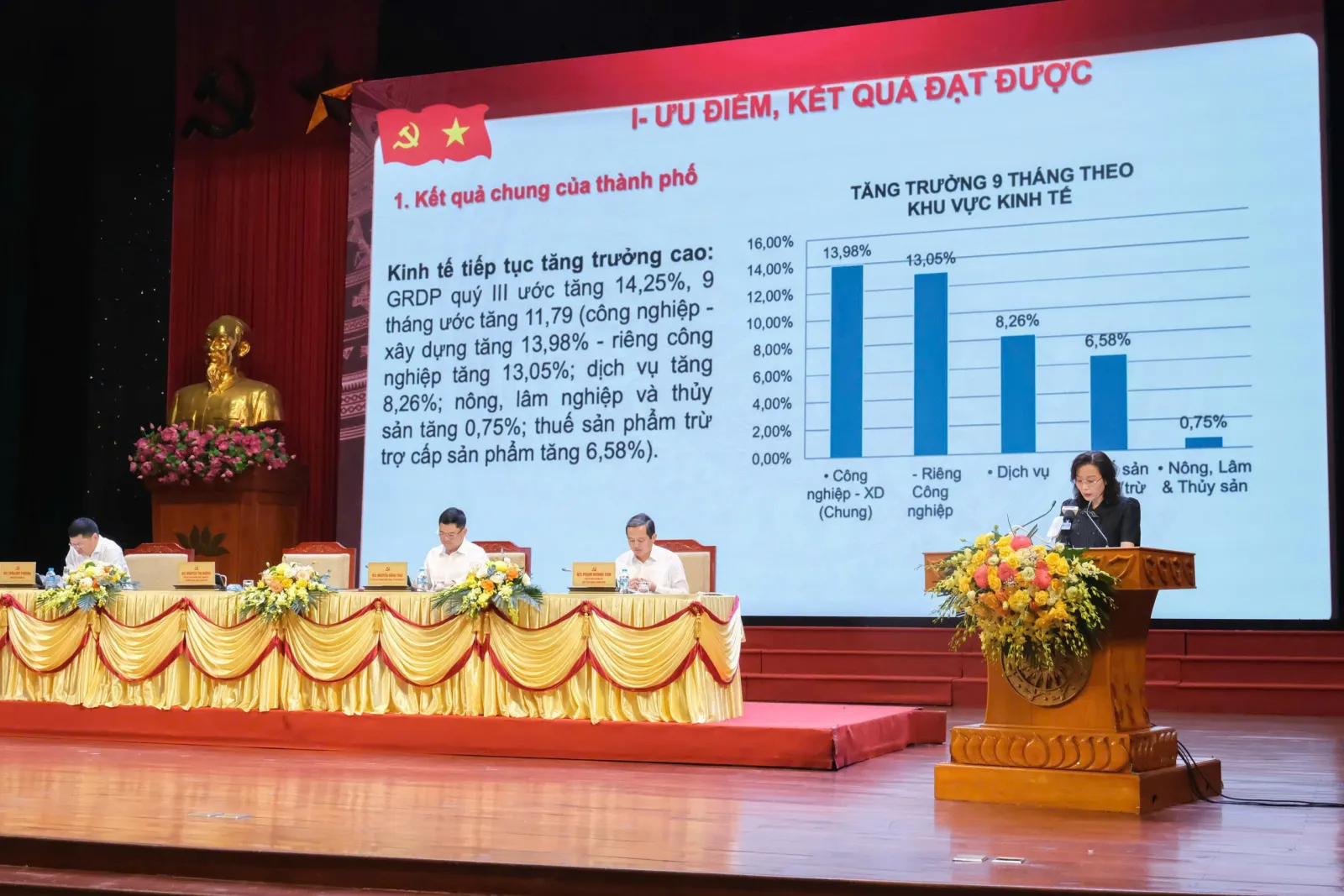 Thiếu hàng trăm ngàn sách giáo khoa, Bí thư Thành ủy Bắc Ninh chỉ đạo 'nóng' - Ảnh 1.